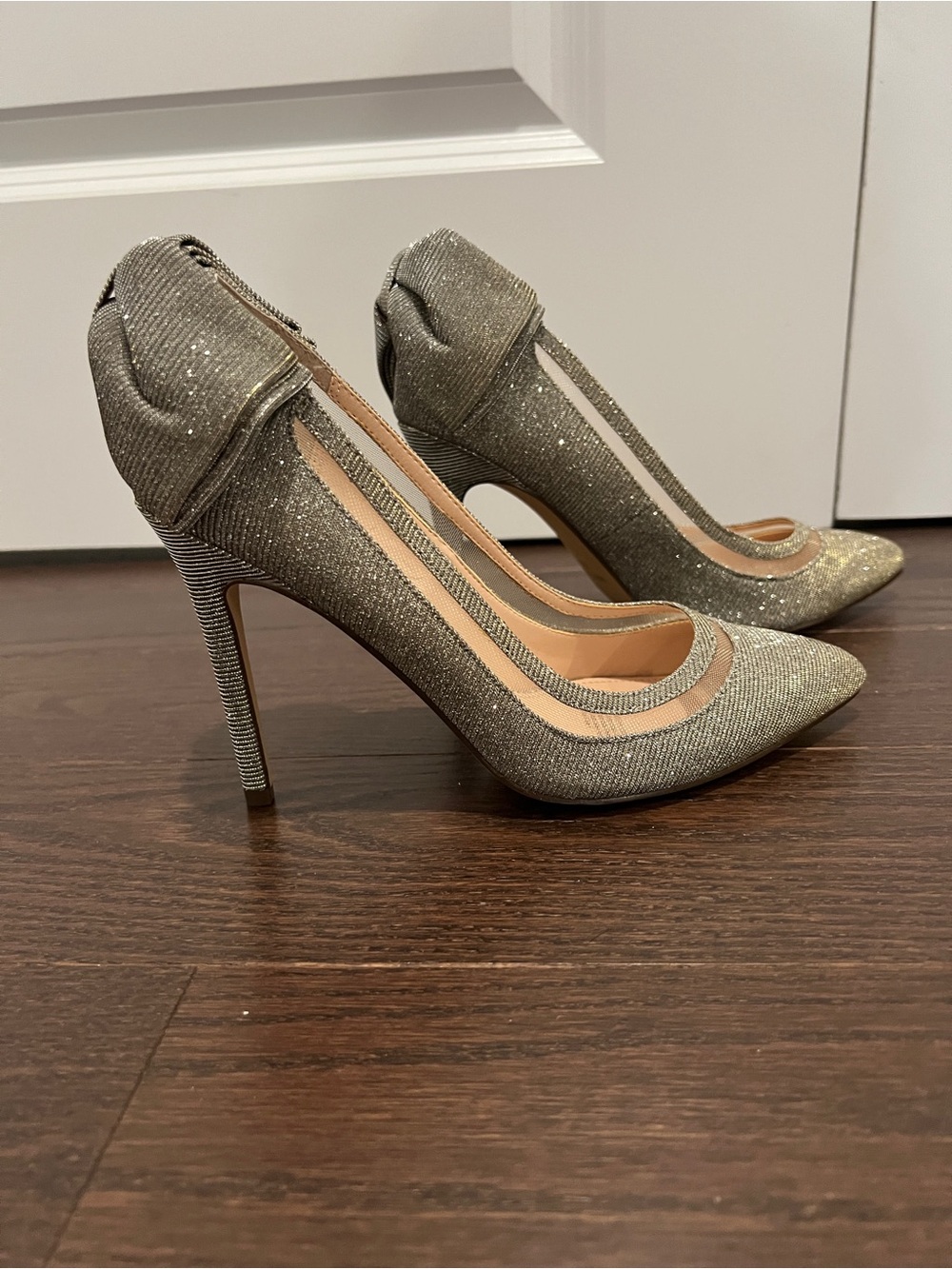 Nine West Silver Glitter Pointed-Toe Stiletto Heels